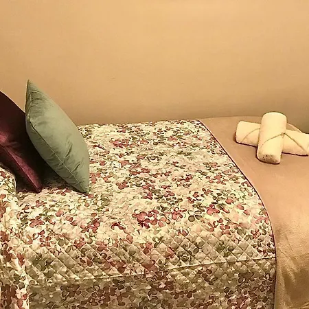 Plaza Concepcion Garcia Redondo, 1 Apartman