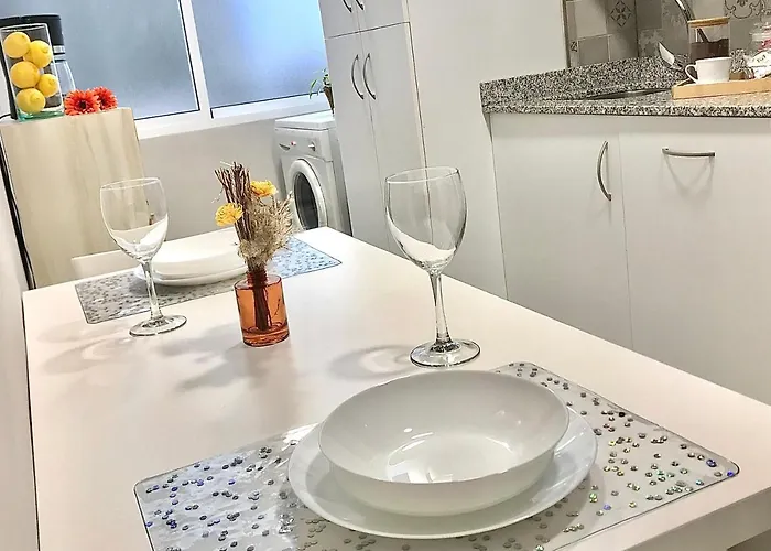 Plaza Concepcion Garcia Redondo, 1